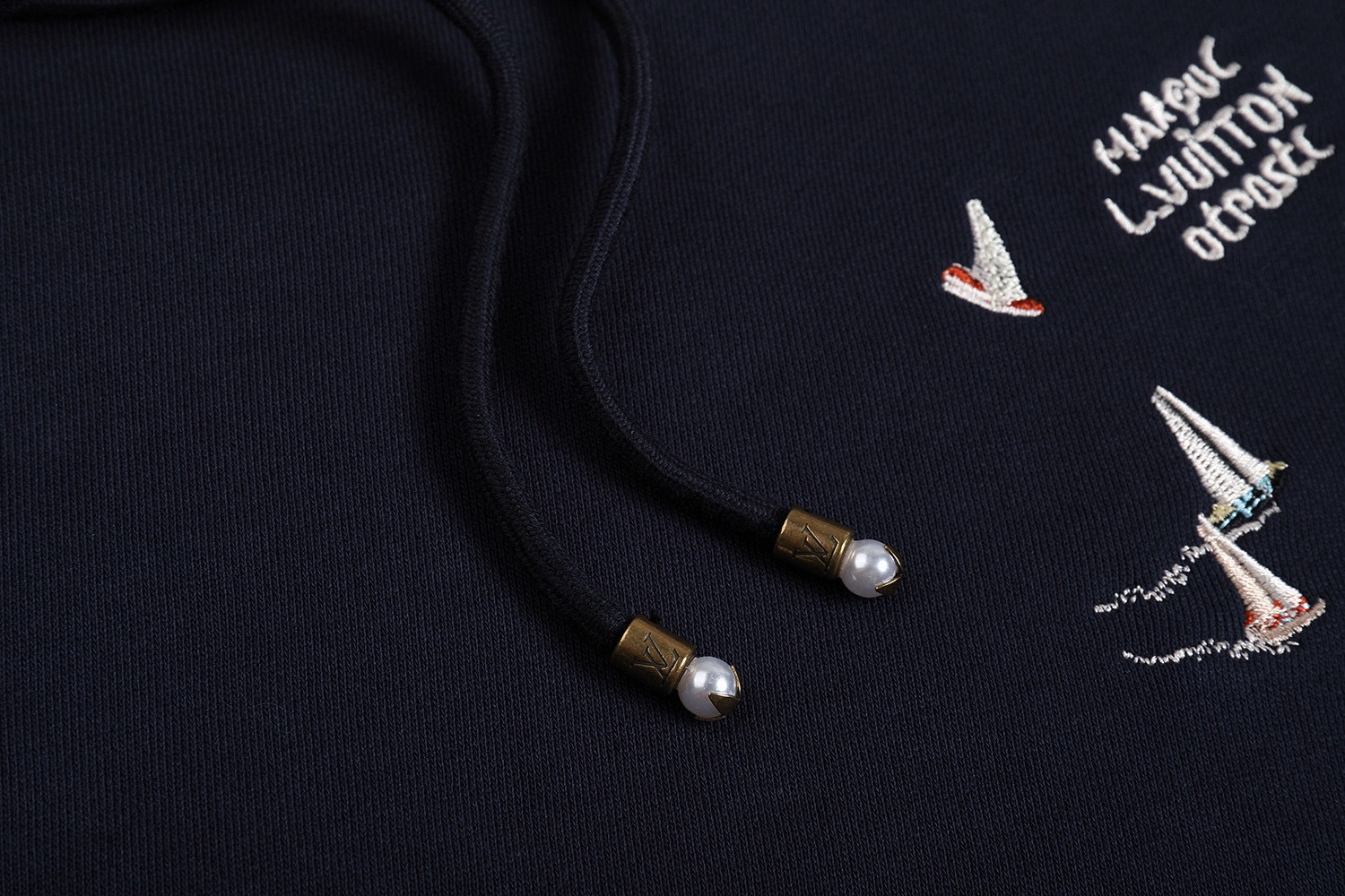 wg.luxury- 8V embroidery oversized item:E-F000H2531